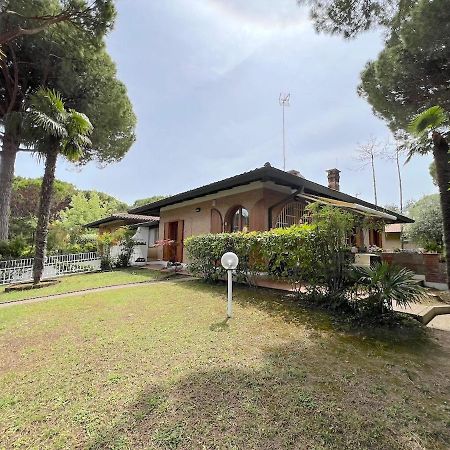 Villa Palm Lignano Sabbiadoro Luaran gambar