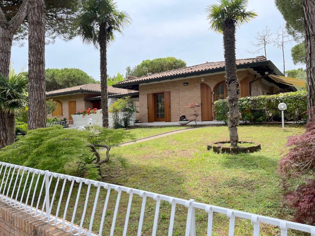 Villa Palm Lignano Sabbiadoro Luaran gambar
