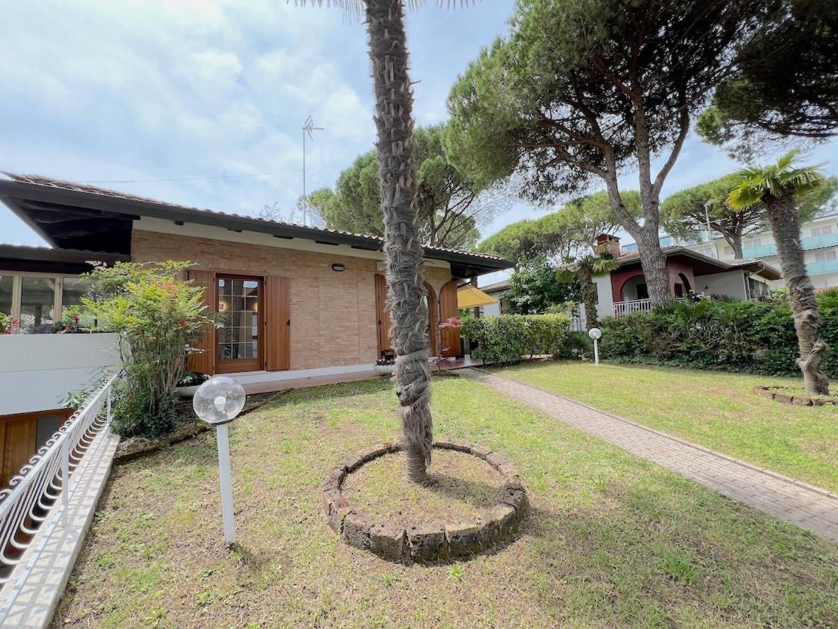 Villa Palm Lignano Sabbiadoro Luaran gambar